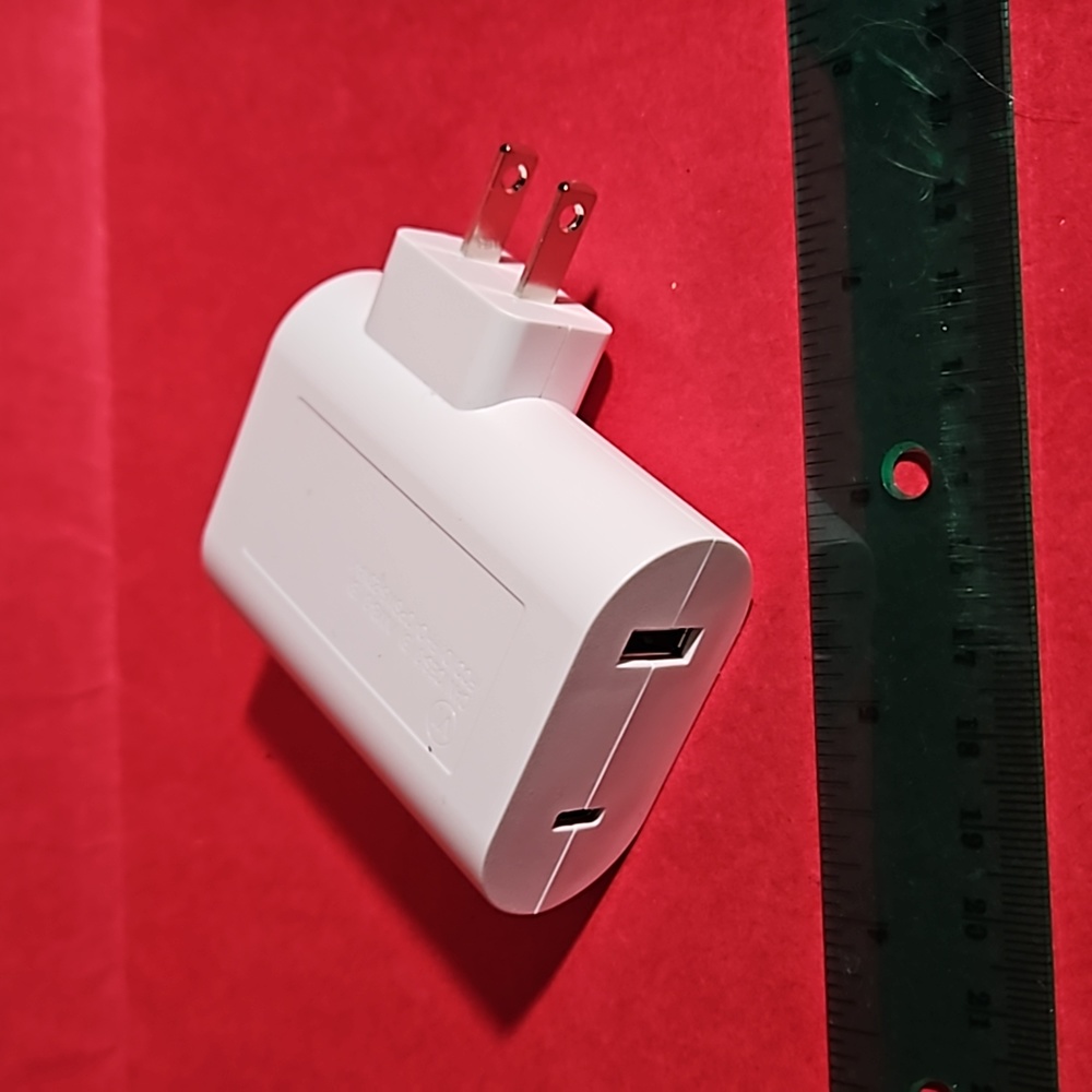 Power charger from ikea